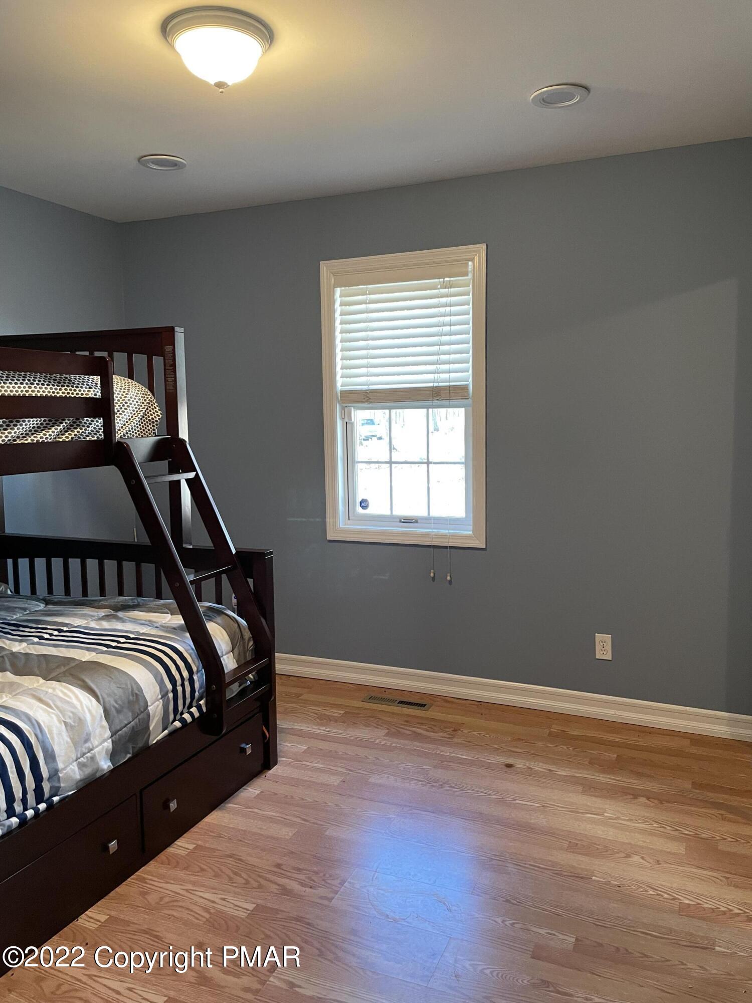 3109 Spring Court Bushkill, PA 18324 - Photo 20 of 36 IMG_9960