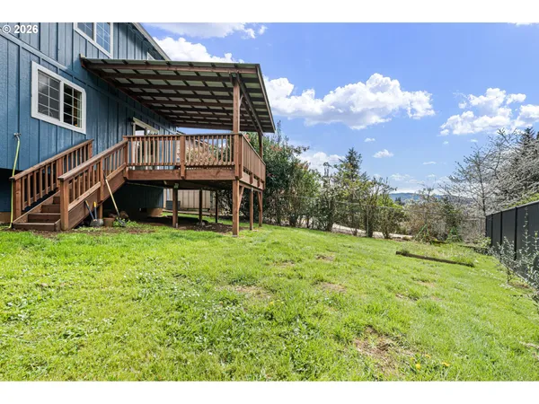 $425,000 | 885 Kristen Way, Cottage Grove, OR 97424