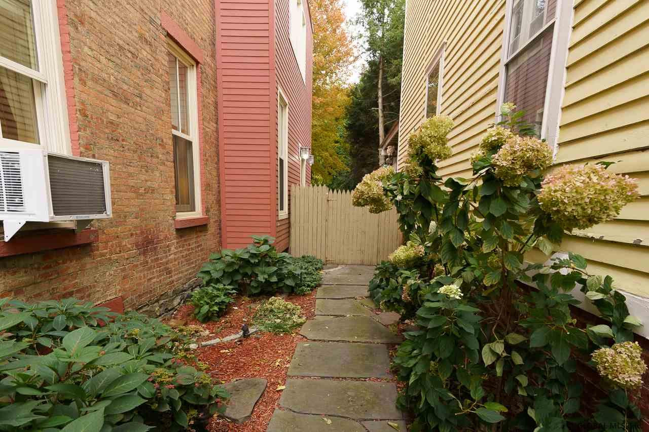 8 Riverside Avenue Rensselaer, NY 12144 - Photo 21 of 27 Photo 22