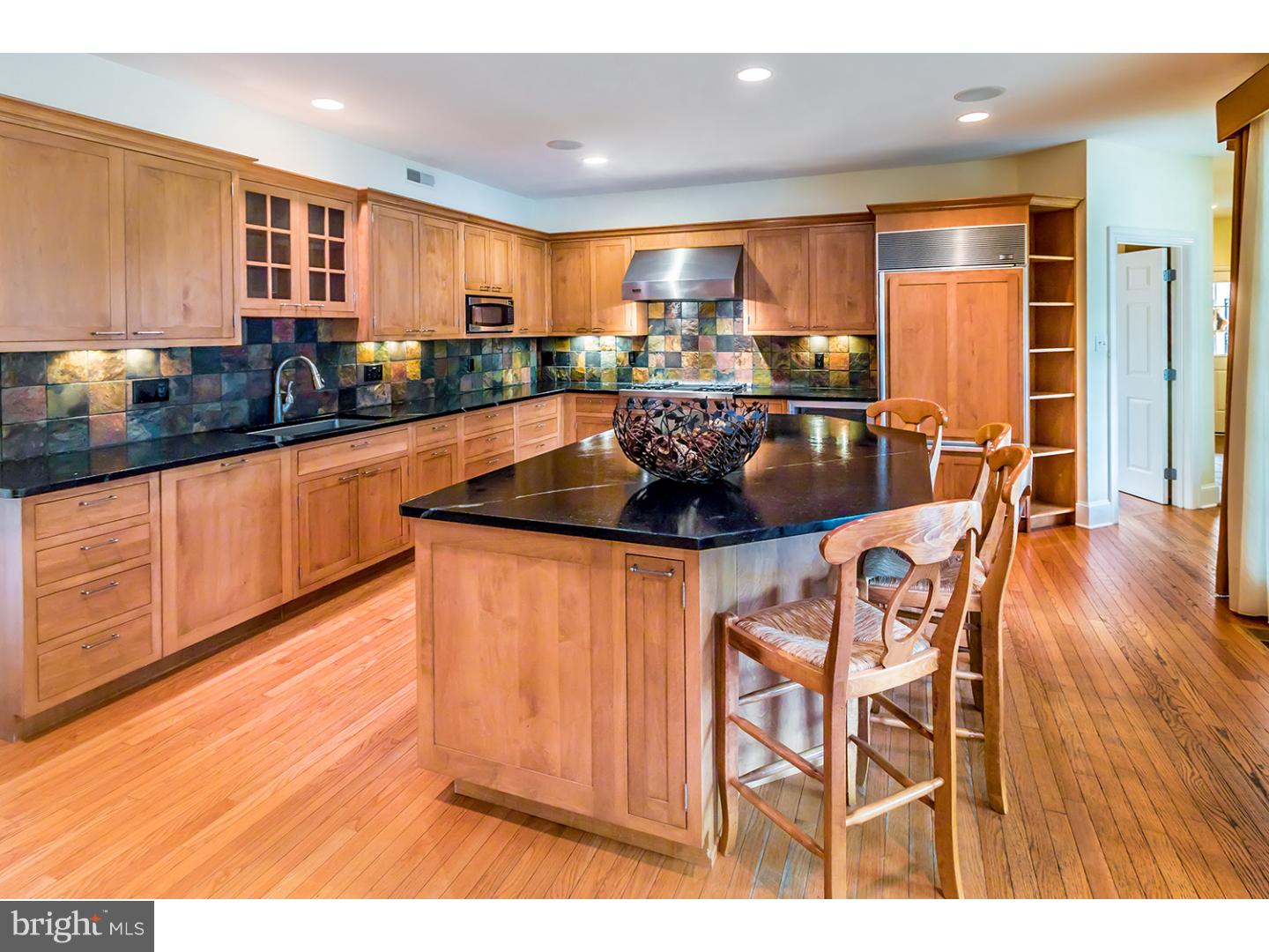 754 Riverton Road Moorestown, NJ 08057 - Photo 8 of 25