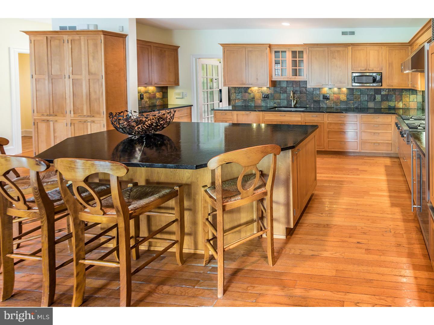 754 Riverton Road Moorestown, NJ 08057 - Photo 9 of 25