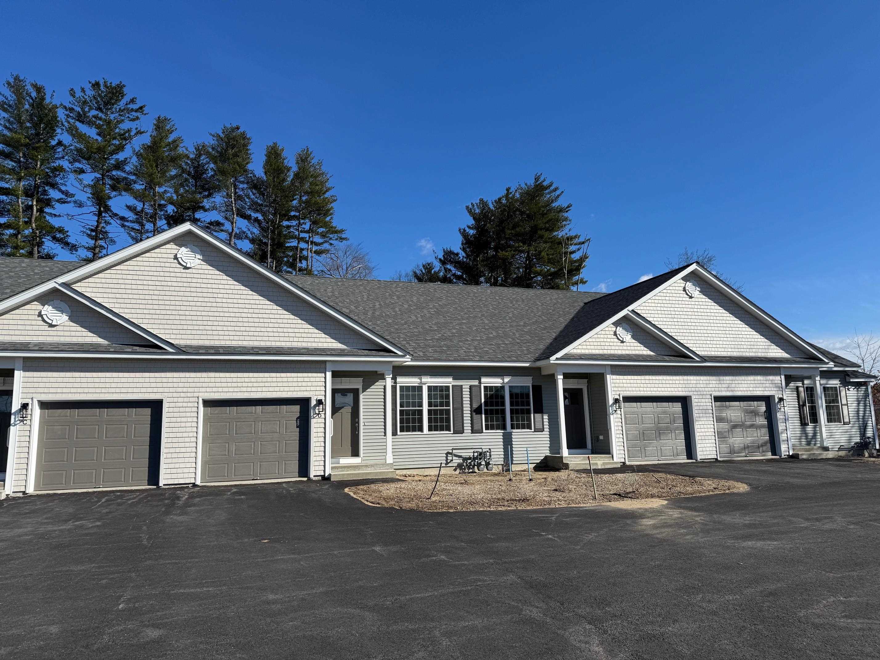 7 Martins Ferry Road, Unit E Hooksett, NH 03106 - Photo 18 of 18