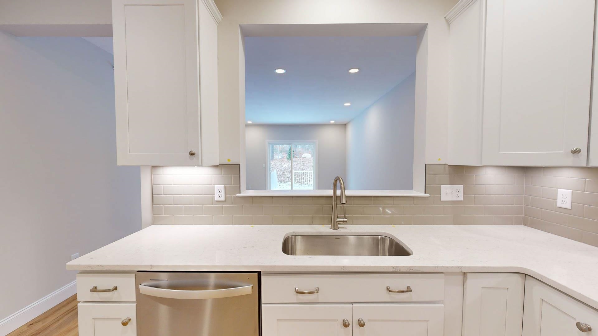 7 Martins Ferry Road, Unit E Hooksett, NH 03106 - Photo 4 of 18