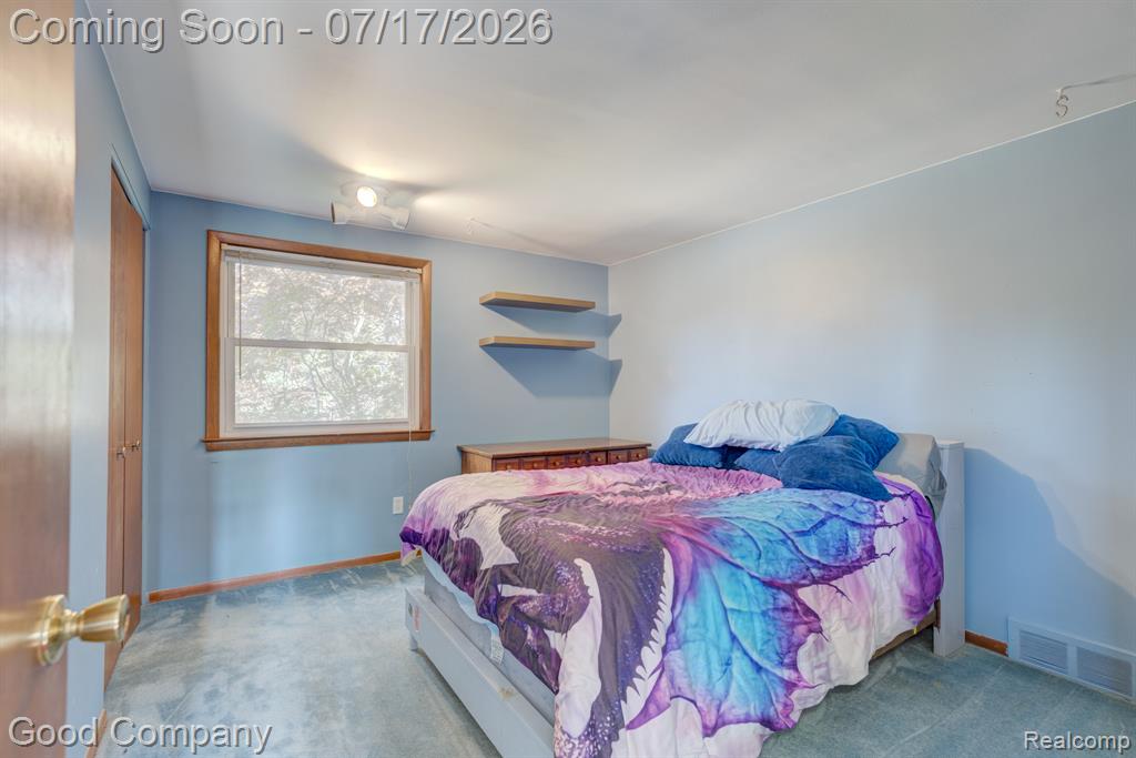53625 Shelby Road Utica, MI 48316 - Photo 27 of 67 Gallery Image 27