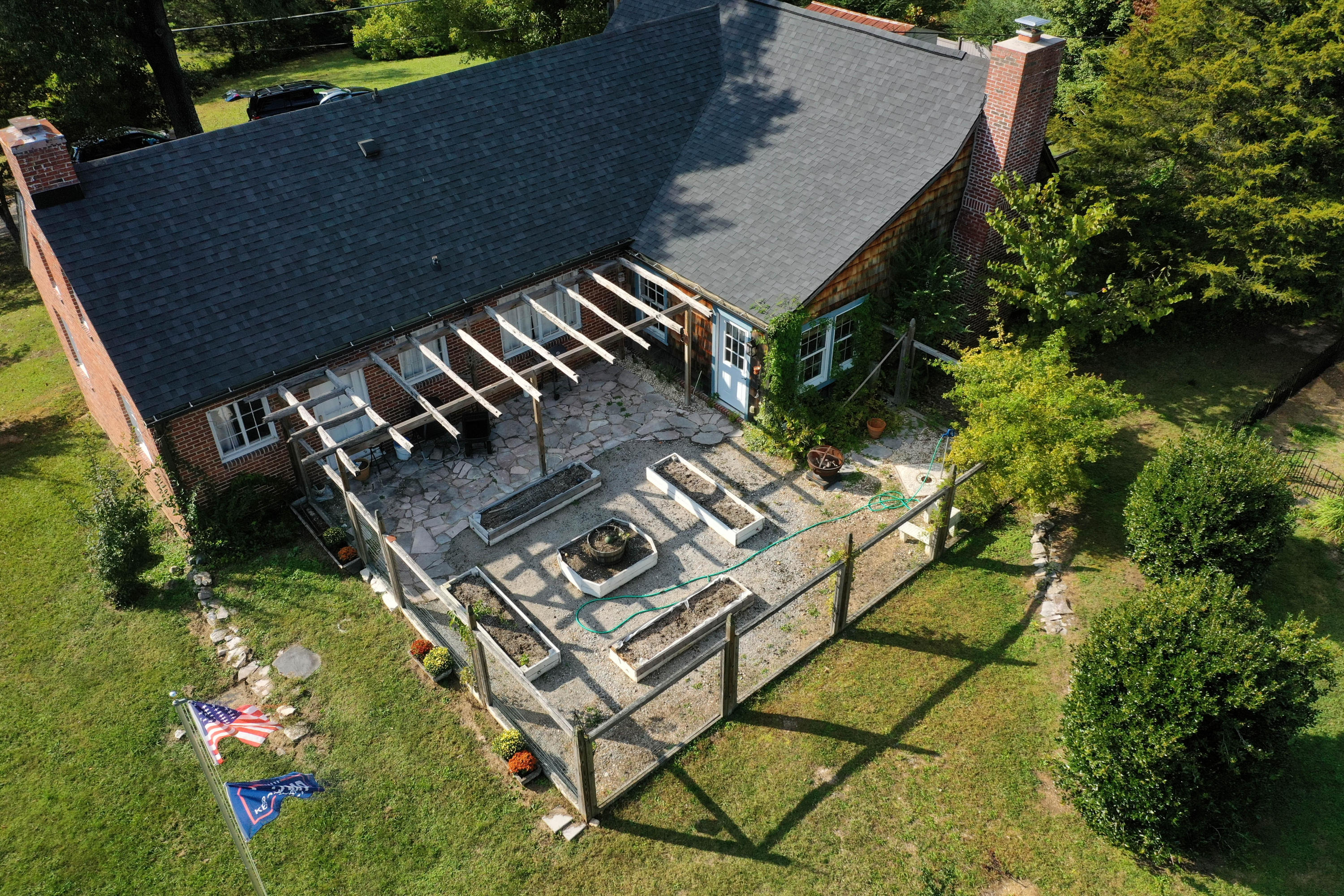 33 West Circle Road Norris, TN 37828 - Photo 4 of 30 DJI_0888