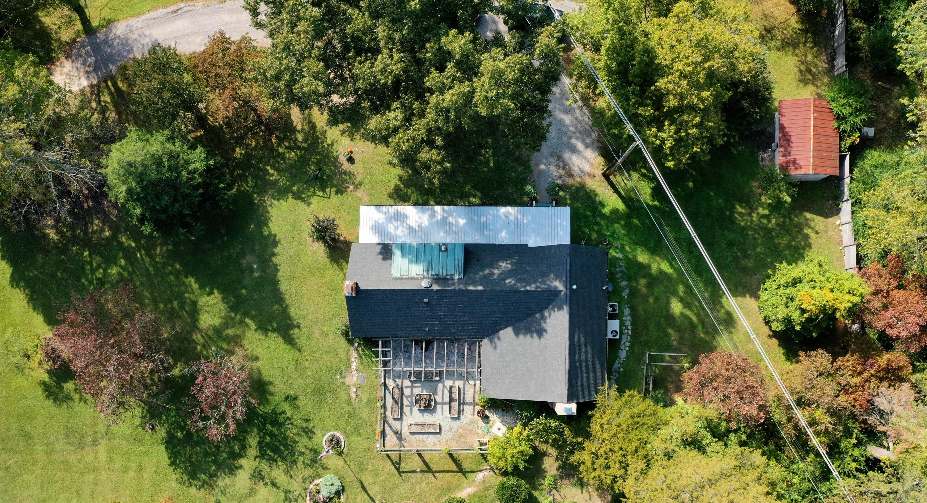33 West Circle Road Norris, TN 37828 - Photo 5 of 30 DJI_0884