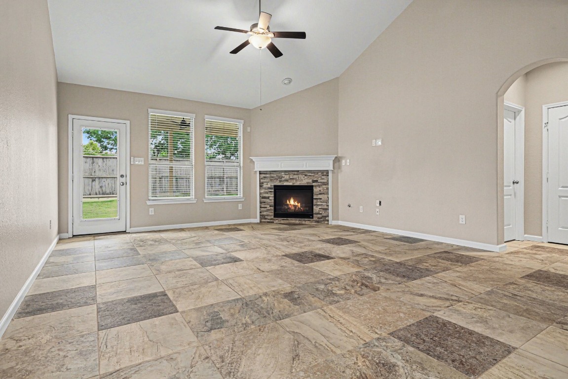7011 Edwanna Lane Spring, TX 77389 - Photo 12 of 27 Living Room View 2