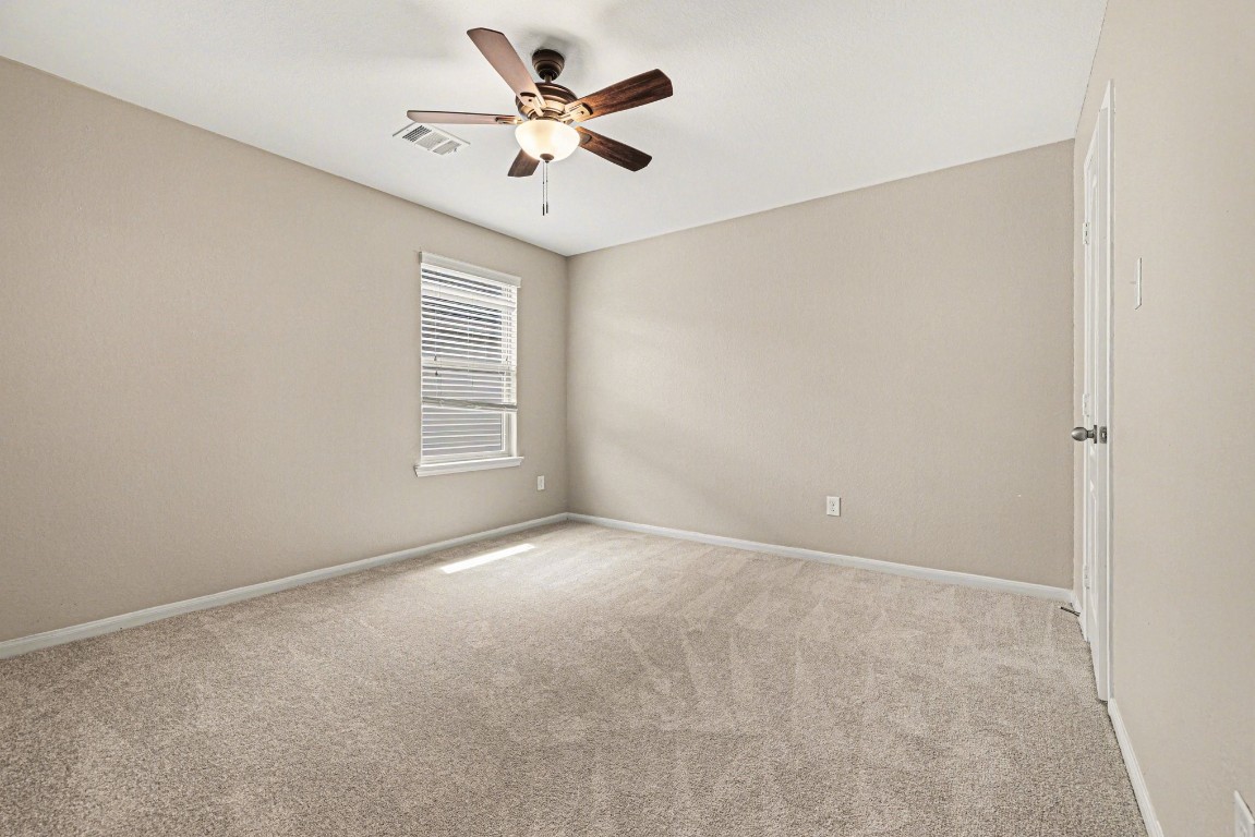 7011 Edwanna Lane Spring, TX 77389 - Photo 19 of 27 Upstairs Bedroom 3