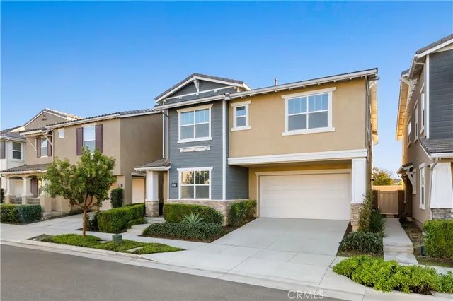 $889,000 | 13873 La Pradera Way, Eastvale, CA 92880