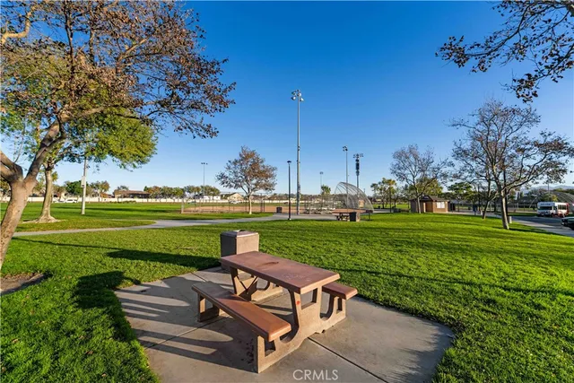 $889,000 | 13873 La Pradera Way, Eastvale, CA 92880