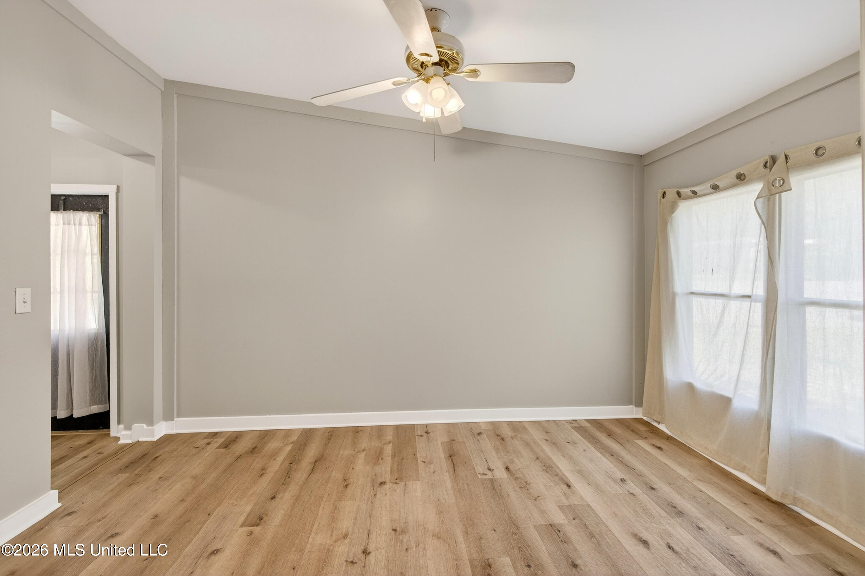 1064 Limu Way Diamondhead, MS 39525 - Photo 7 of 35 1064LimuWay-9