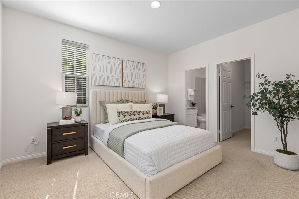 152 Treehouse Irvine, CA 92603 - Photo 15 of 71