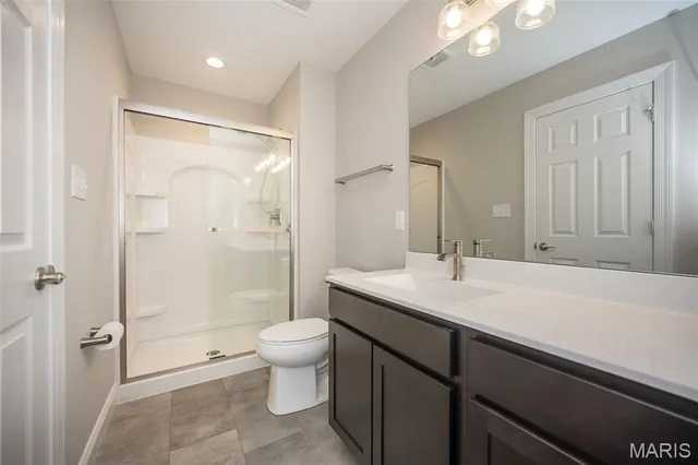 $389,900 | 4203 Lions Chase Drive, St. Louis, MO 63125