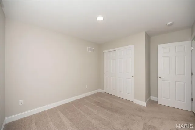 $389,900 | 4203 Lions Chase Drive, St. Louis, MO 63125