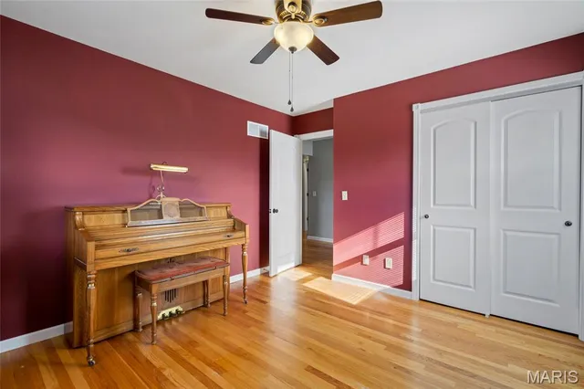 $385,000 | 2520 Fair Oaks Drive, St. Charles, MO 63301