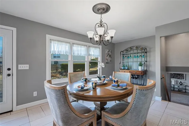 $385,000 | 2520 Fair Oaks Drive, St. Charles, MO 63301