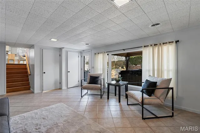 $385,000 | 2520 Fair Oaks Drive, St. Charles, MO 63301