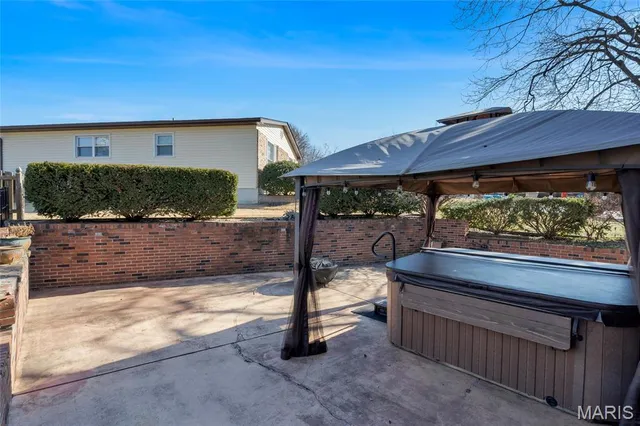 $385,000 | 2520 Fair Oaks Drive, St. Charles, MO 63301