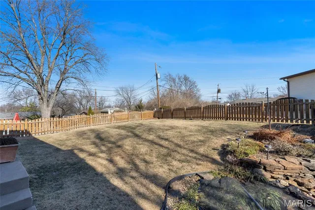 $385,000 | 2520 Fair Oaks Drive, St. Charles, MO 63301