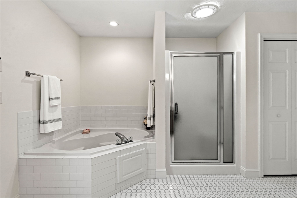 193 Gratuity Road Groton, MA 01450 - Photo 21 of 42
