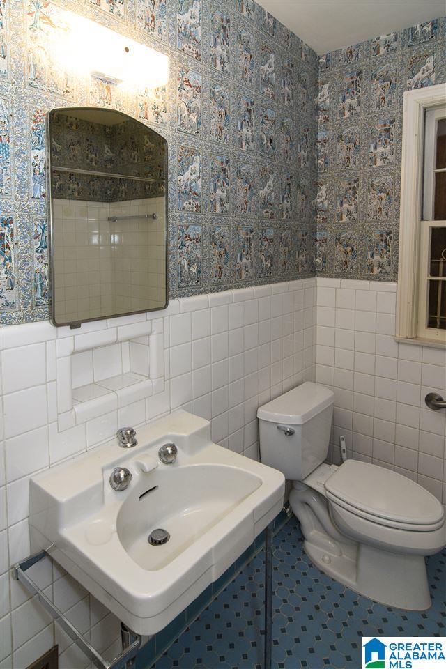 2508 Shades Crest Road Birmingham, AL 35209 - Photo 24 of 37