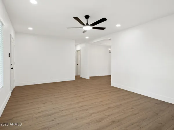 $565,000 | 684 West Carla Vista Drive, Chandler, AZ 85225