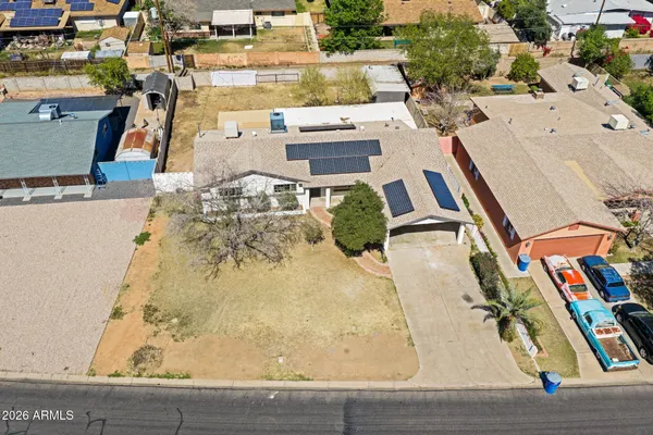$565,000 | 684 West Carla Vista Drive, Chandler, AZ 85225