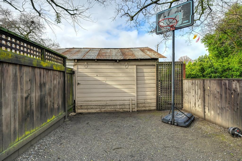 425 J Street Davis, CA 95616 - Photo 17 of 54