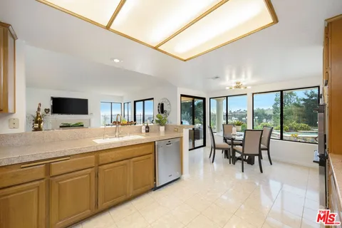 $1,875,000 | 2736 Whitechapel Place, Thousand Oaks, CA 91362