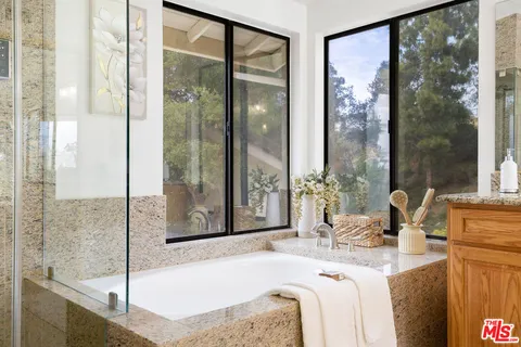 $1,875,000 | 2736 Whitechapel Place, Thousand Oaks, CA 91362