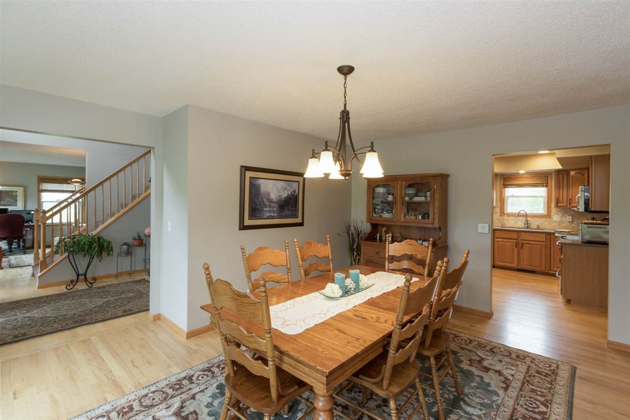 4359 Cosgrove Road Southwest Oxford, IA 52322 - Photo 10 of 38 Gallery Image 10