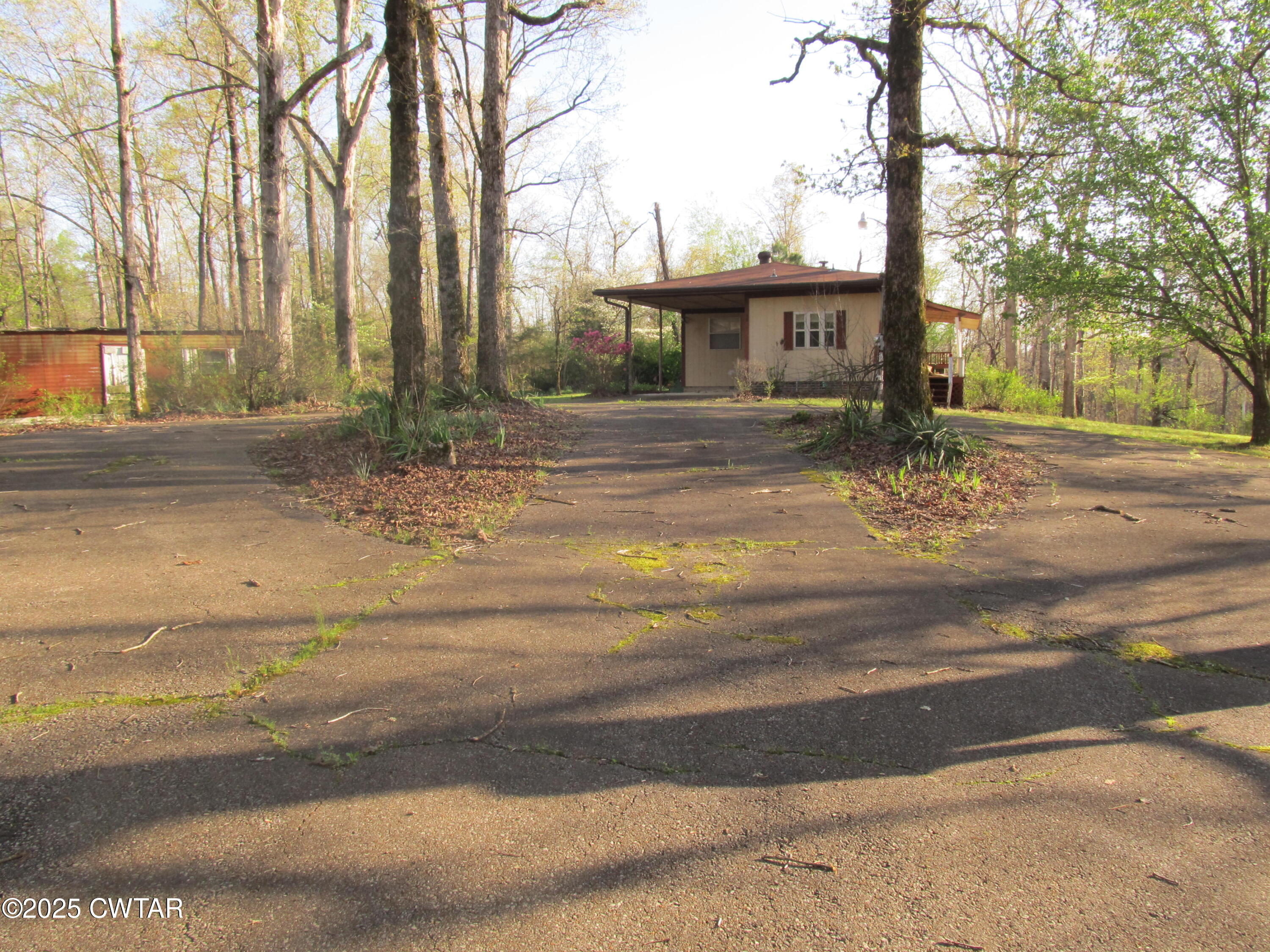 3584 McKenzie Road Parsons, TN 38363 - Photo 3 of 30 IMG_0691
