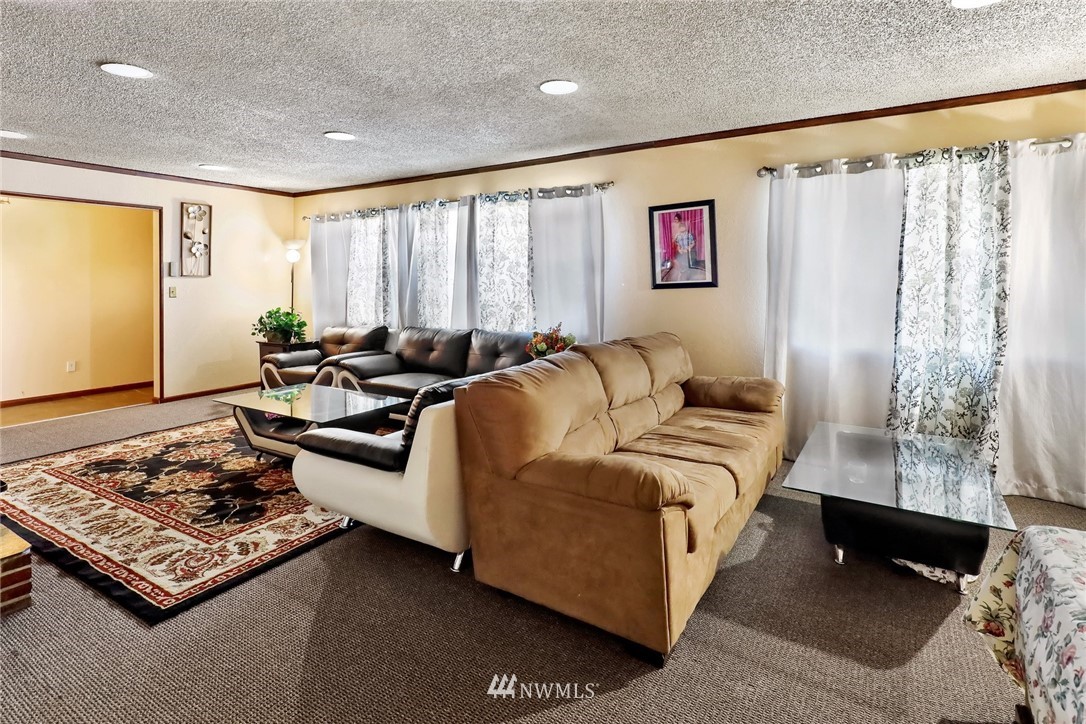 5147 Guide Meridian Bellingham, WA 98226 - Photo 18 of 40 Gallery Image 18