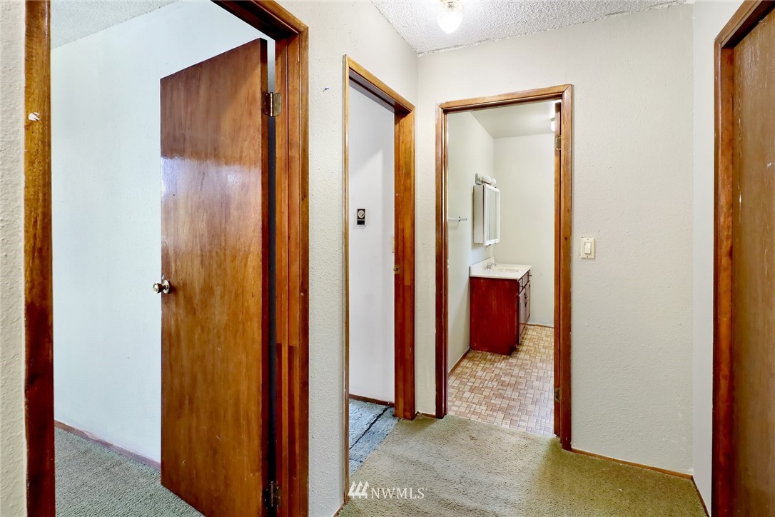 5147 Guide Meridian Bellingham, WA 98226 - Photo 37 of 40 Gallery Image 37