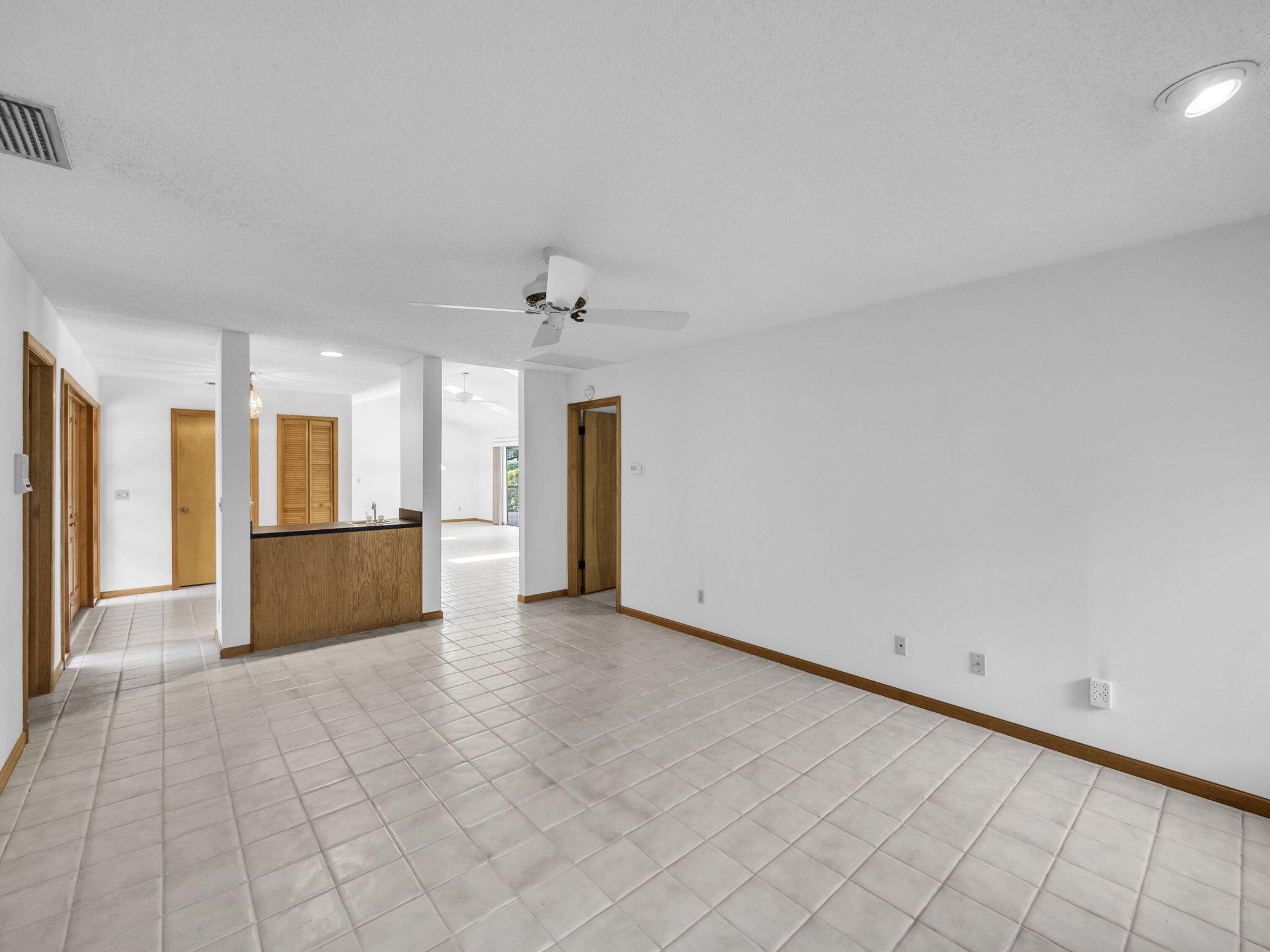 12 Kintyre Road Palm Beach Gardens, FL 33418 - Photo 6 of 22 Den