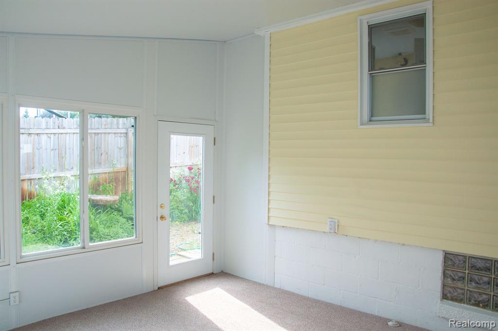 1235 Harding Avenue Rochester Hills, MI 48307 - Photo 24 of 81