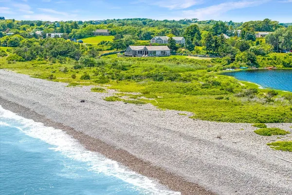 $5,250,000 | 21 Eliot Avenue, Chilmark, MA 02535