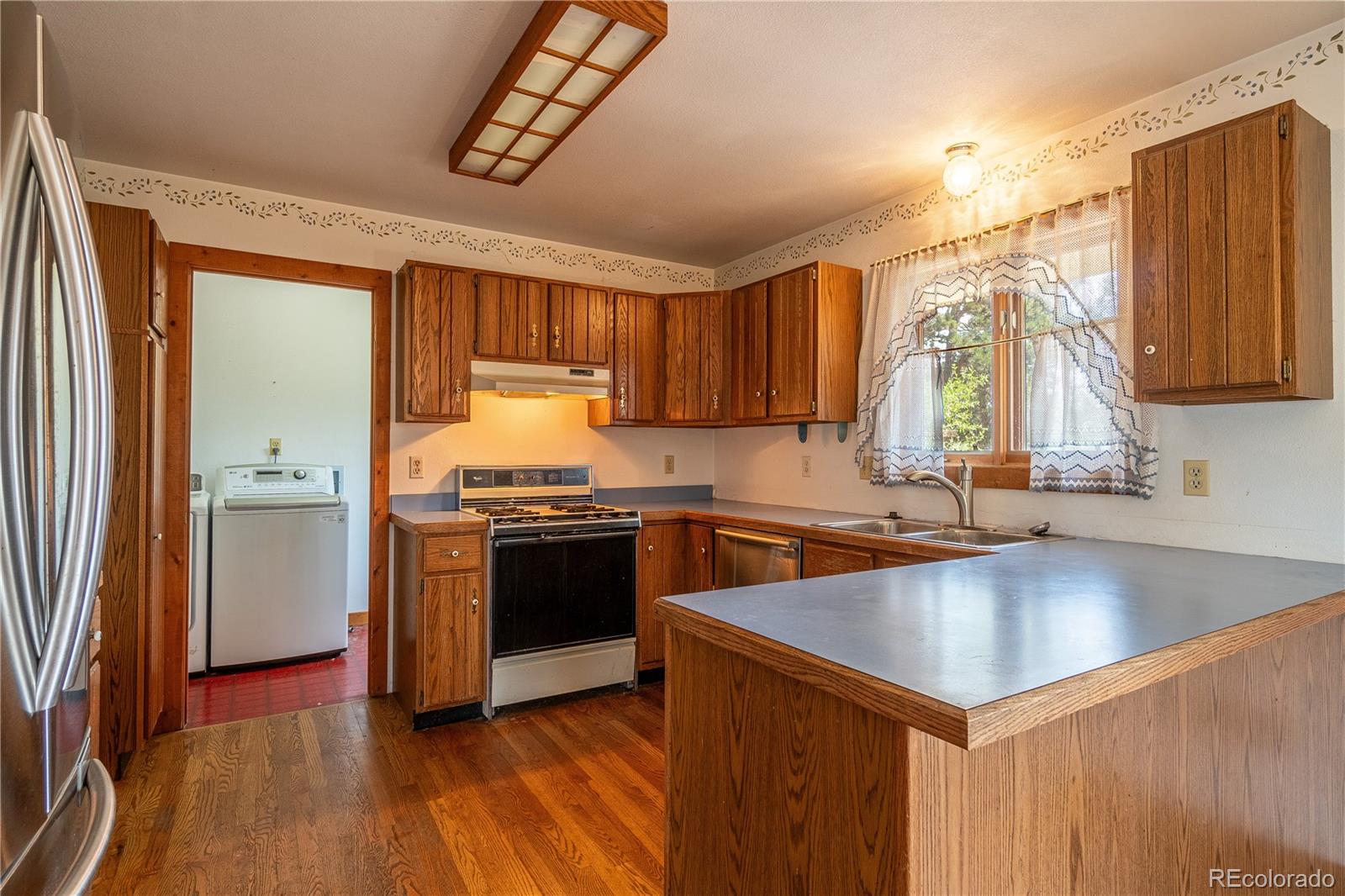 631 Eagle Ridge Road Longmont, CO 80503 - Photo 17 of 40