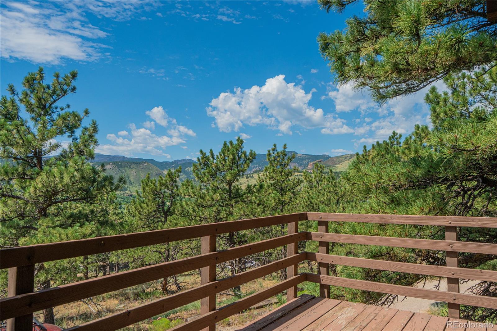 631 Eagle Ridge Road Longmont, CO 80503 - Photo 6 of 40