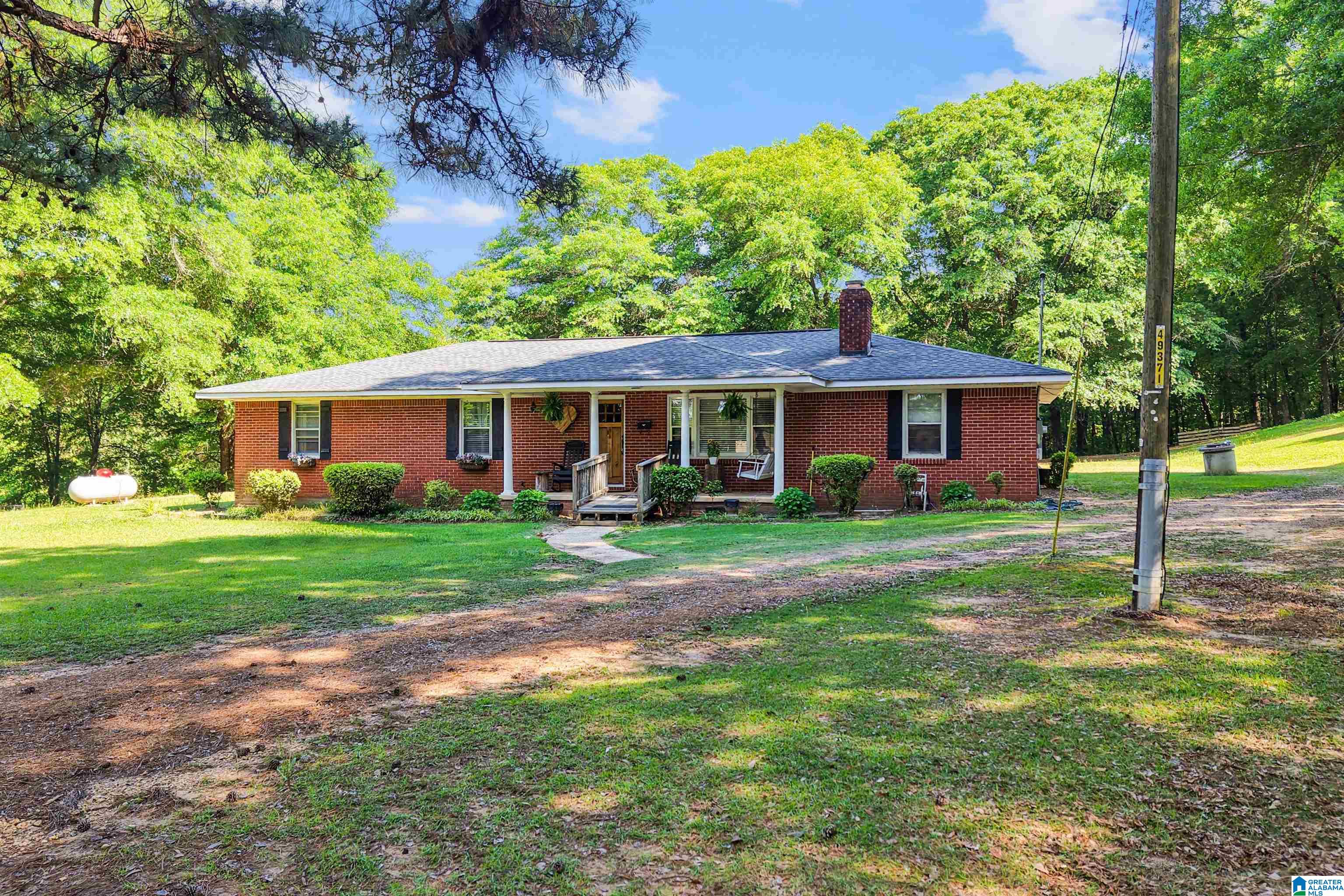 15038 Northside Road Northport, AL 35475 - Photo 5 of 62