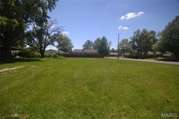 $22,500 | 22 Elizabeth Drive, Belleville, IL 62226