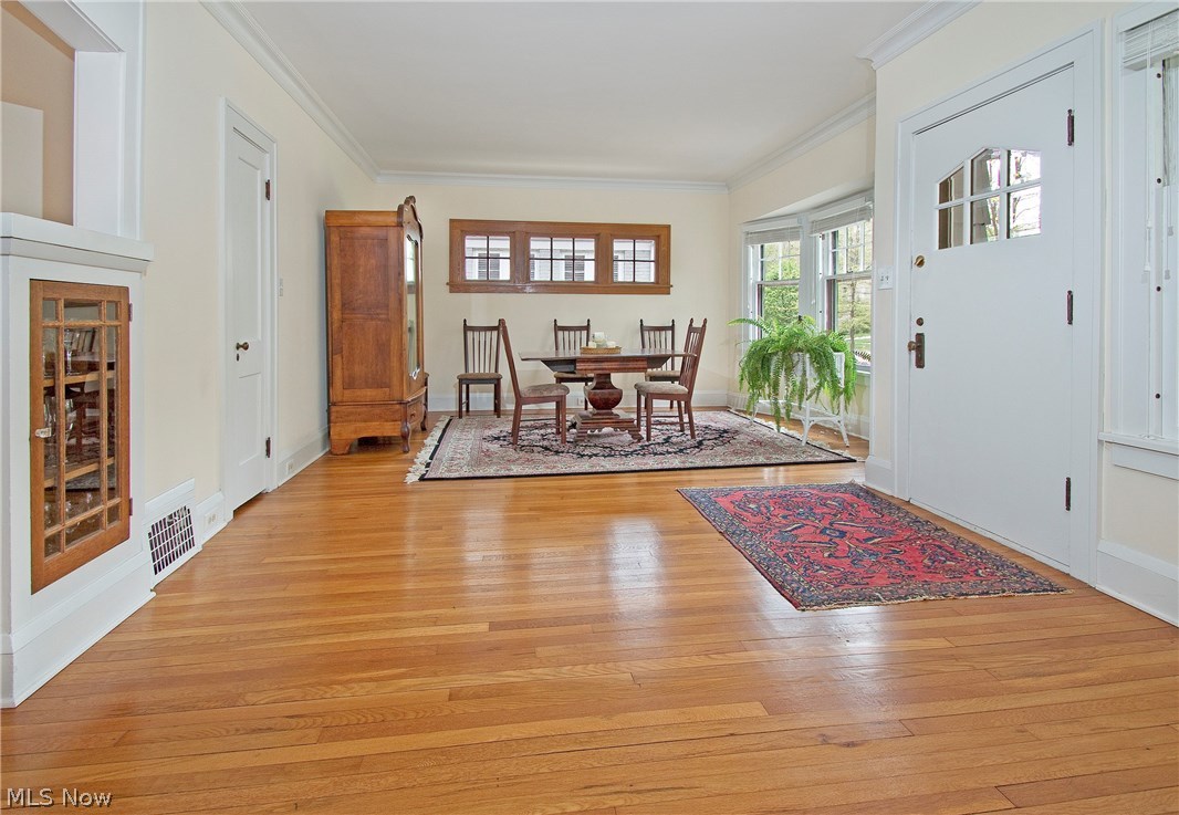 2953 Corydon Road Cleveland, OH 44118 - Photo 6 of 23