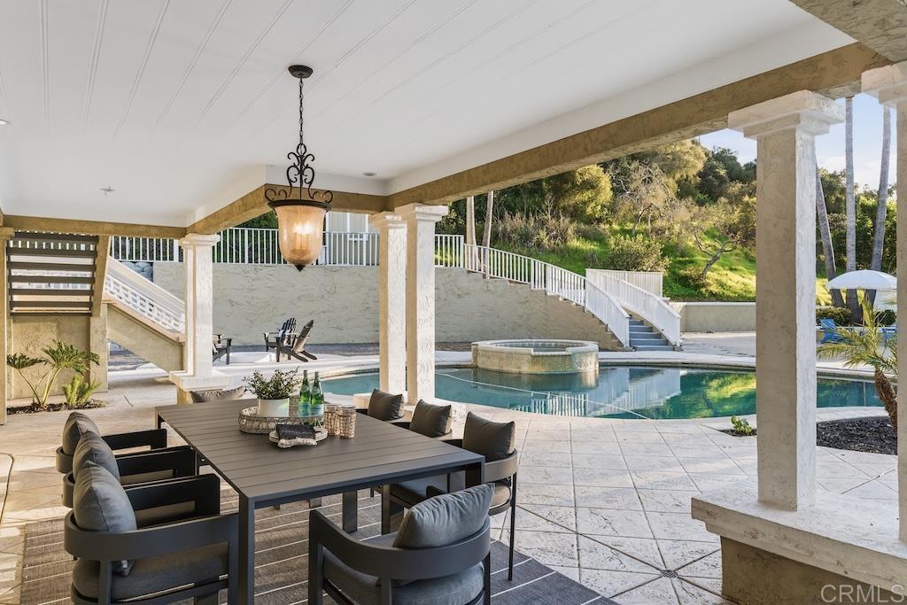 1615 Orchard Wood Road Encinitas, CA 92024 - Photo 4 of 38