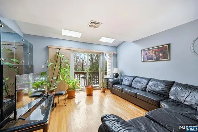 $395,000 | 31 Fairmount Avenue, Unit 16A, Hackensack, NJ 07601