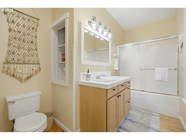 $1,045,000 | 120 Bella Beach Drive, Depoe Bay, OR 97341