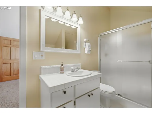 $1,045,000 | 120 Bella Beach Drive, Depoe Bay, OR 97341