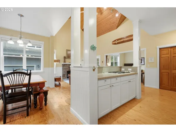 $1,045,000 | 120 Bella Beach Drive, Depoe Bay, OR 97341