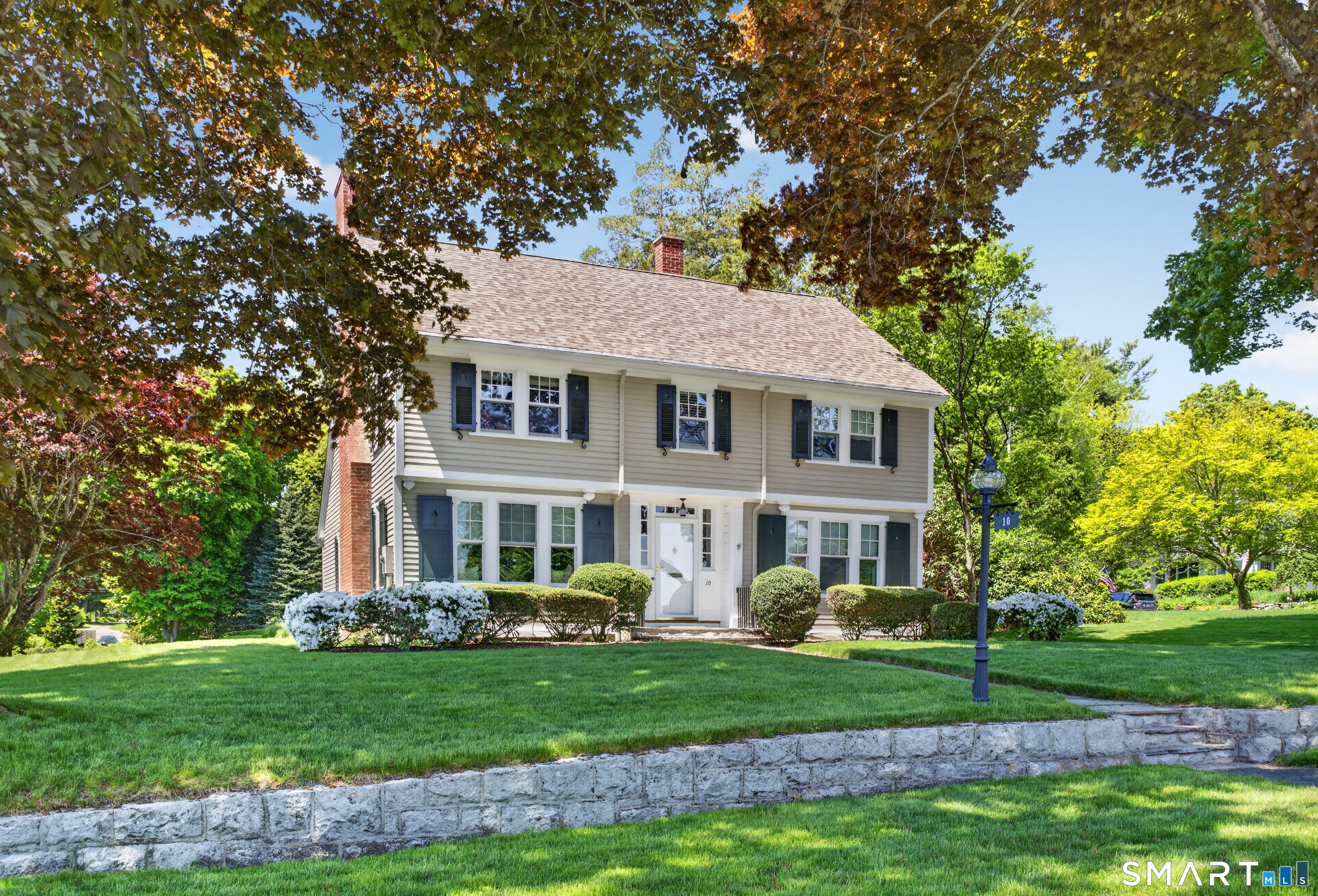 10 Prospect Street Groton, CT 06355 - Photo 18 of 40 a front view of a house with a yard and green space