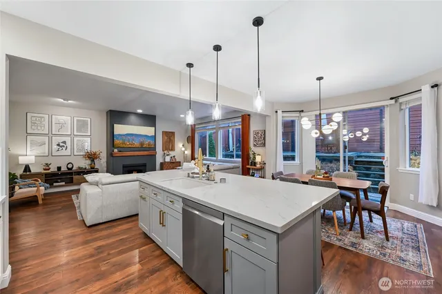 $1,200,000 | 22919 41st Drive Southeast, Bothell, WA 98021