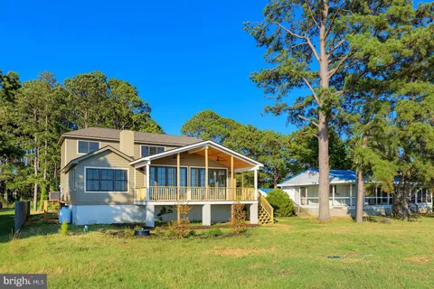 $999,000 | 20401 Nanticoke Drive, Nanticoke, MD 21840